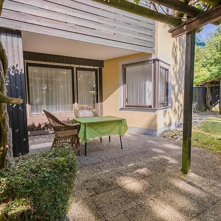 Ferienwohnpark Ein-zimmer-apartment 51 04 شقة اممنستاد ام بودينسي